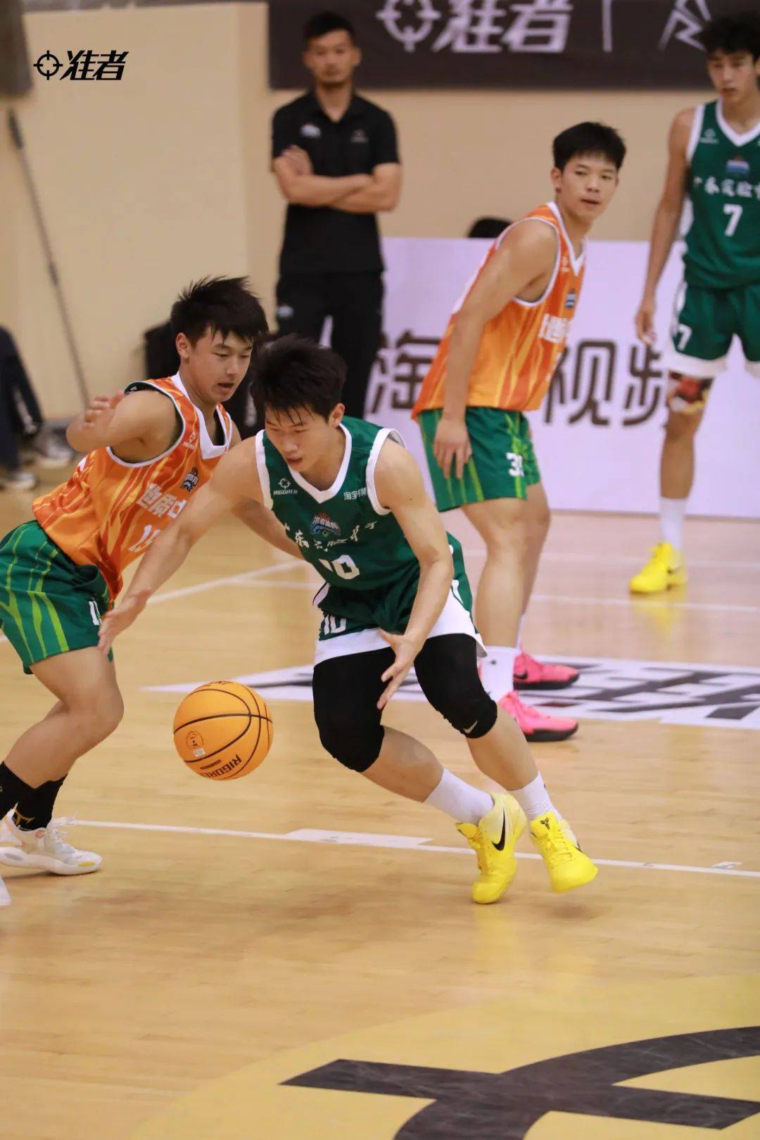 转折点新奥尔良鹈鹕门线救险；CBA季后赛赛前攻防权衡；话题不断；赛程密集仍需轮换(浓眉接球三分命中)-九游体育