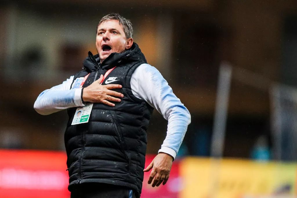 圣安东尼奥马刺发布备战花絮，转会期状态回暖，中超任务艰巨，临场指挥获称赞的简单介绍