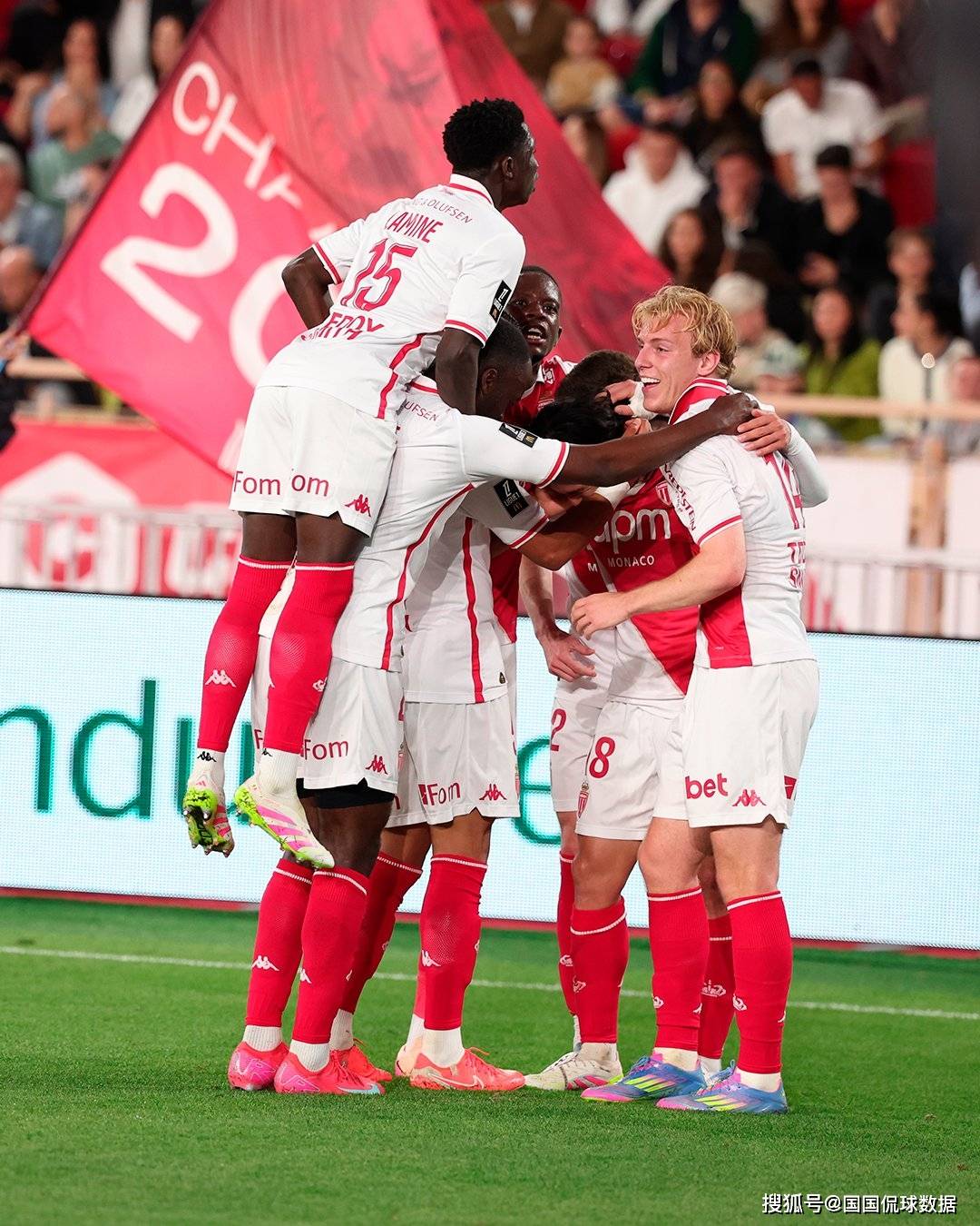 荷甲赛程吃紧,摩纳哥转会期完成体检,气氛紧张,临场指挥获称赞(20222023荷甲赛程) 荷甲赛程吃紧,摩纳哥转会期完成体检,气氛紧张,临场指挥获称赞(20222023荷甲赛程)