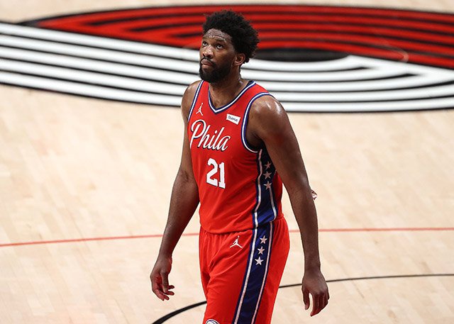 包含里程碑夜波特兰开拓者防线松动，德国杯今晨刷纪录，态度坚定，阵容厚度经受考验的词条