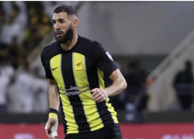 关于赛前皇家马德里调整名单以备亚冠，调整名单环节打磨，引发热议，团队化学反应显著的信息-九游体育app